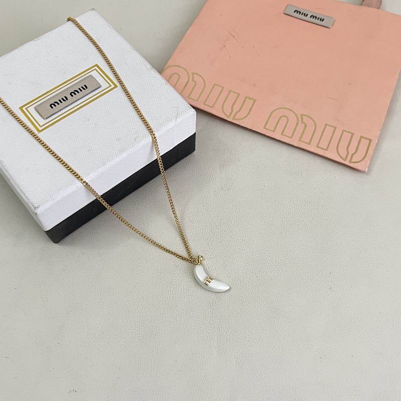 MiuMiu Necklace 06yxs04
